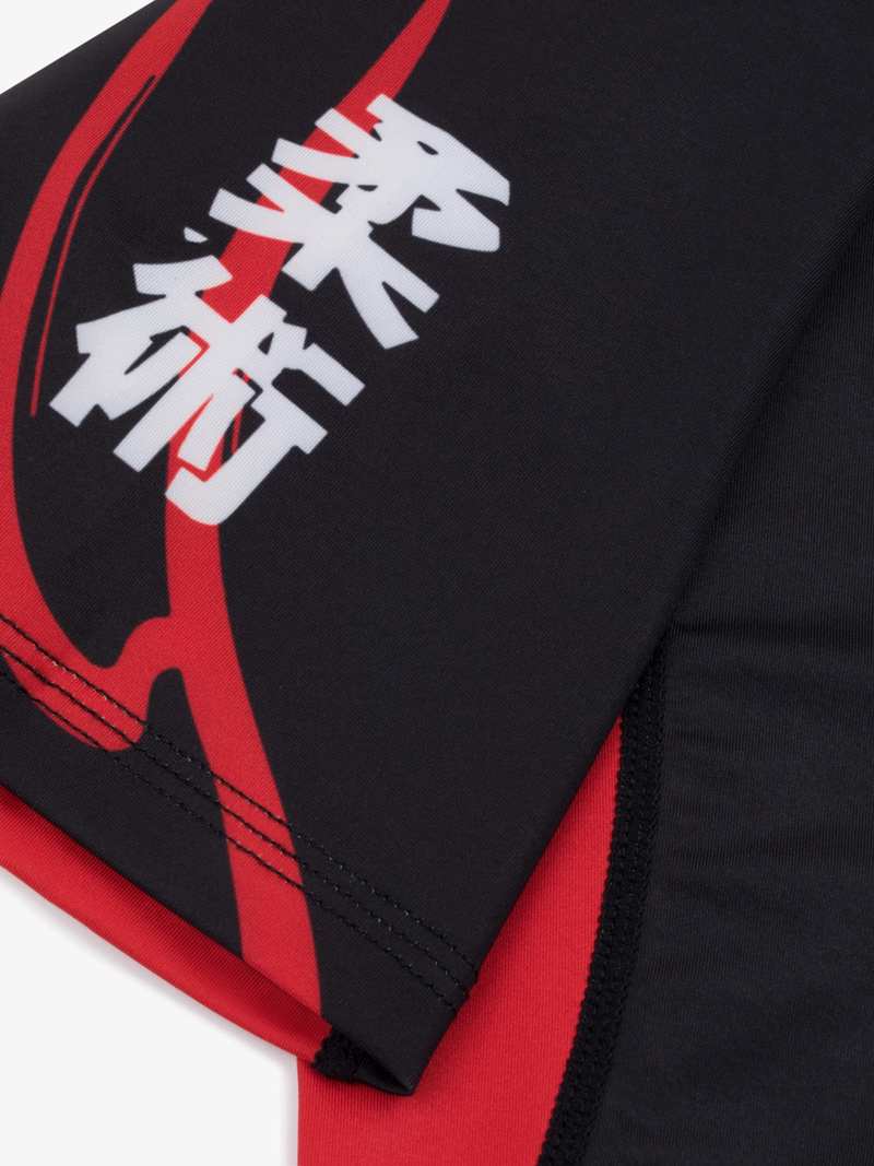 MANTO lucky cat RASHGUARD -black